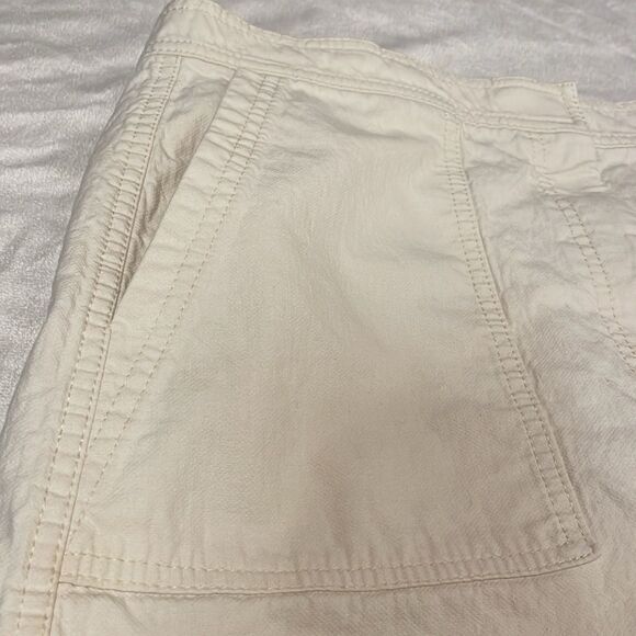 J. Crew- Midi Front Slit Light Khaki Skirt w/ Large Pockets 100% Cotton- Size 12 - Picture 7 of 9